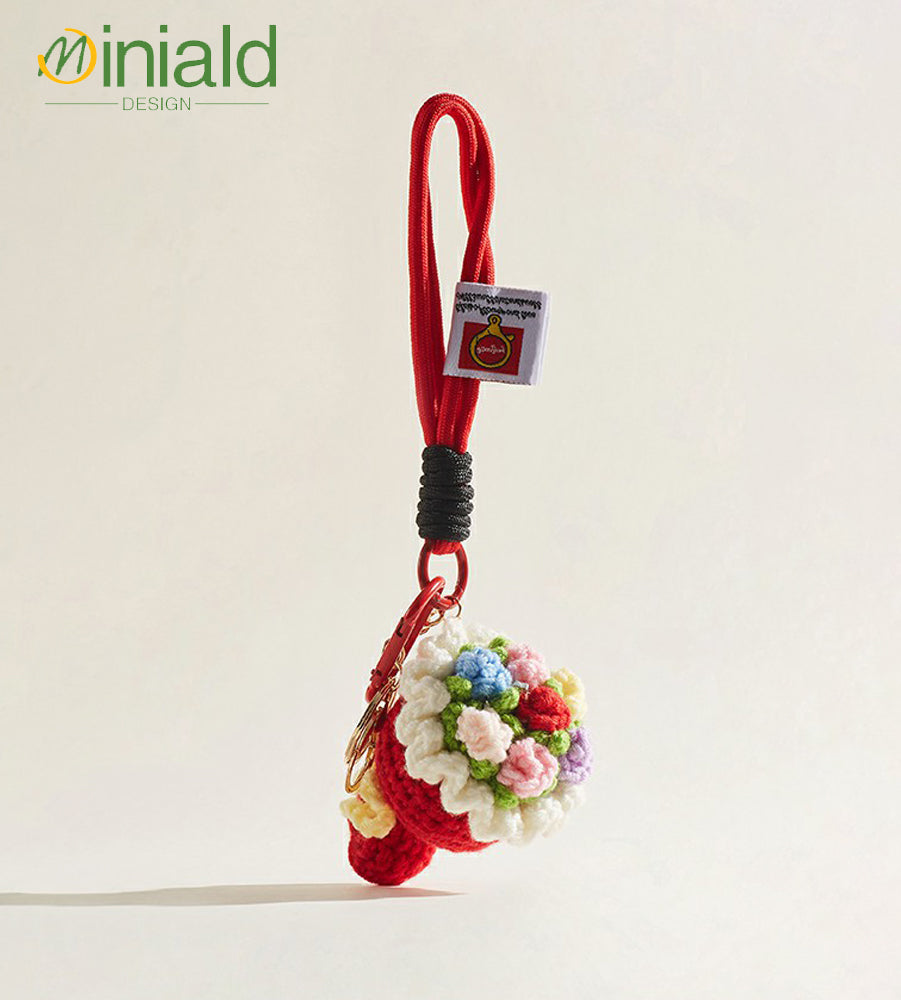MDESGN Scarlet Bouquet Keychain Handmade Wool Blooms × Detachable Wristlet × Everlasting Romance