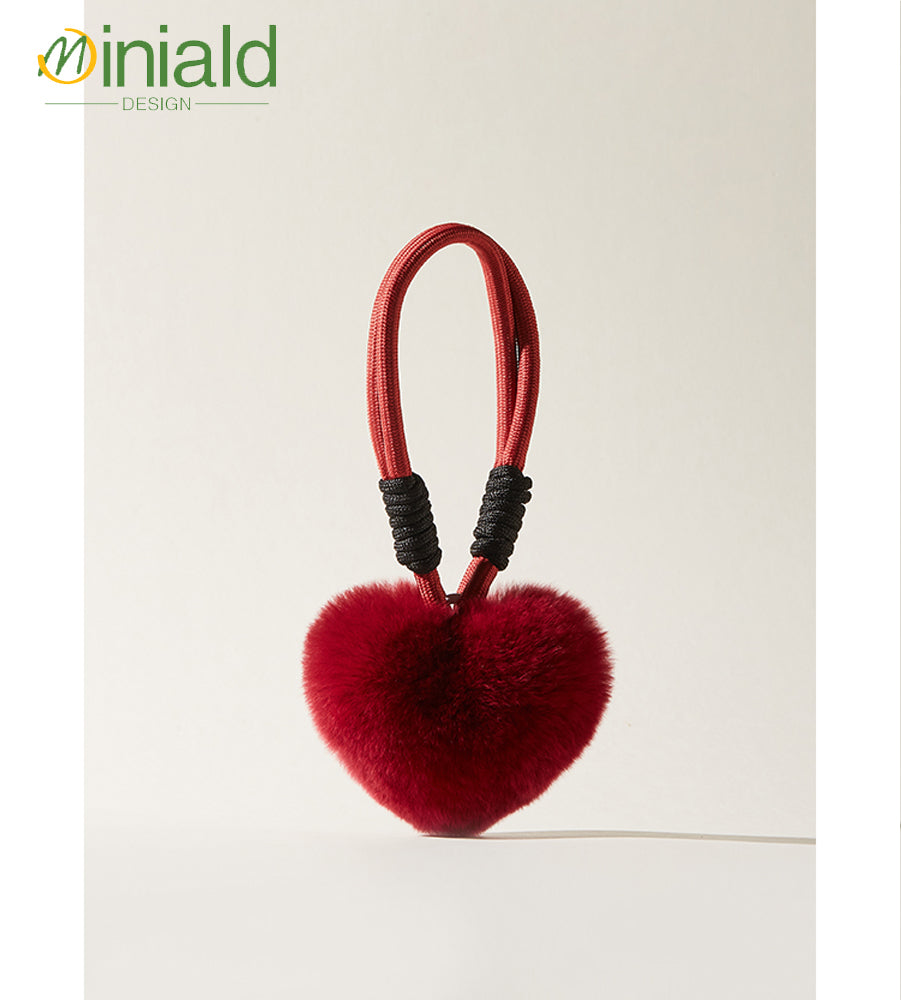 MDESIGN Wearable Hug Rabbit Fur Heart 22cm: The Exact Length of a Silent Embrace