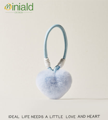 MDESIGN Wearable Hug Rabbit Fur Heart 22cm: The Exact Length of a Silent Embrace